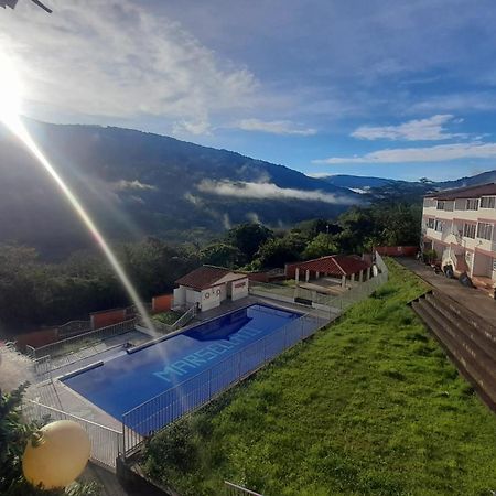 Apartamento De Lujo San Gil Dış mekan fotoğraf
