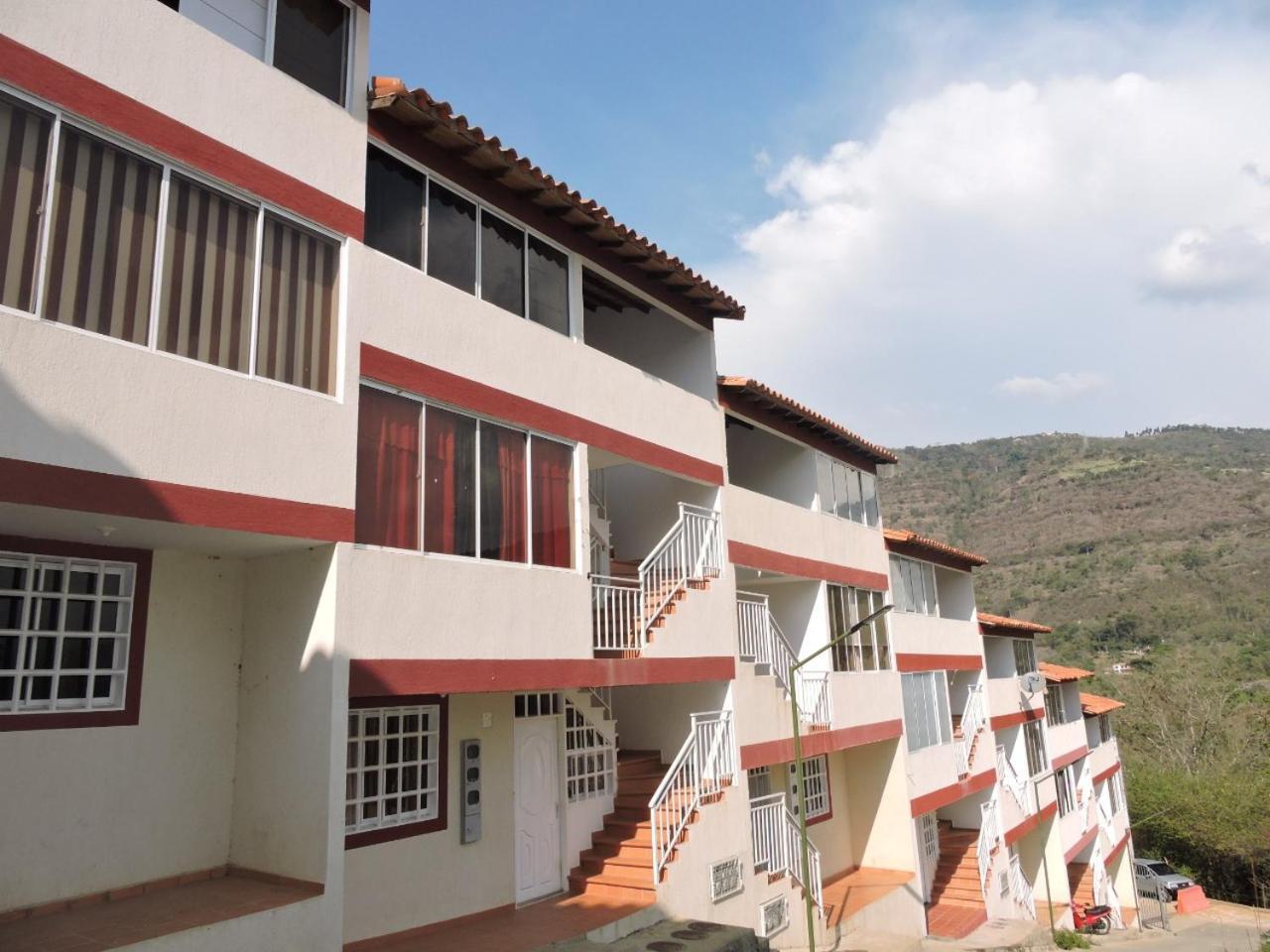 Apartamento De Lujo San Gil Dış mekan fotoğraf