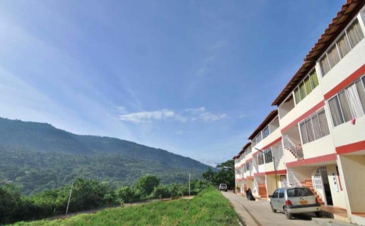 Apartamento De Lujo San Gil Dış mekan fotoğraf